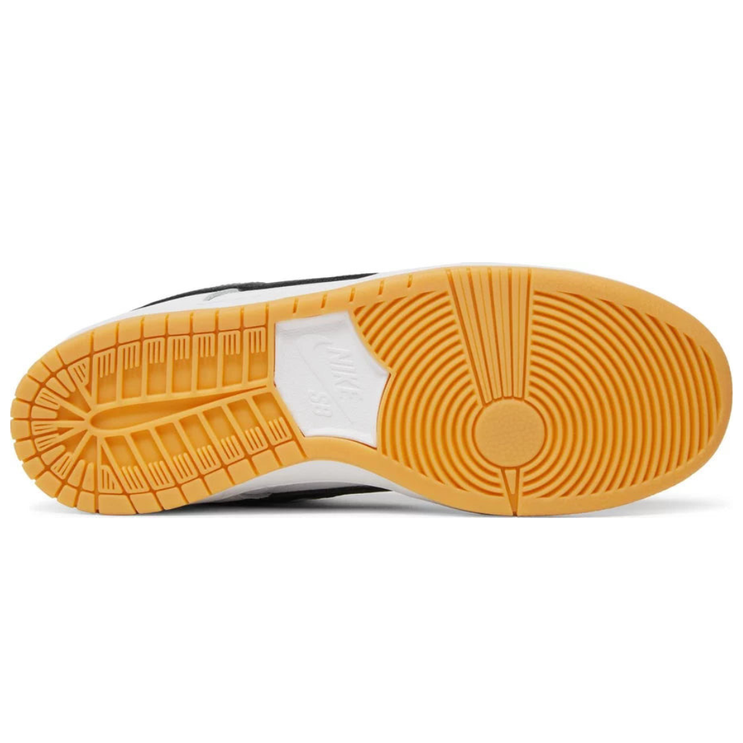 Nike Dunk Low SB "White Gum"
