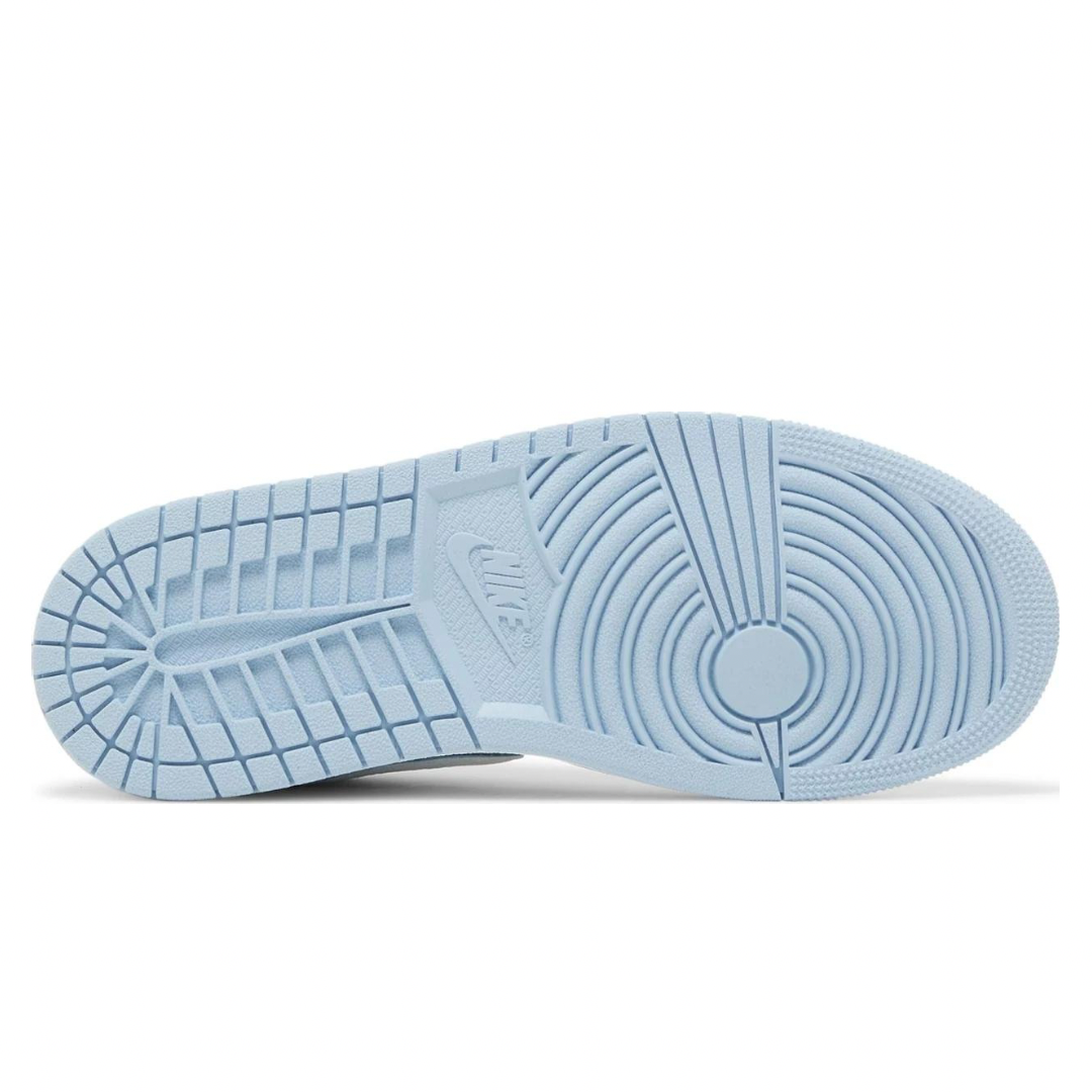 Air Jordan 1 Low SE “Reverse Ice Blue” (W)
