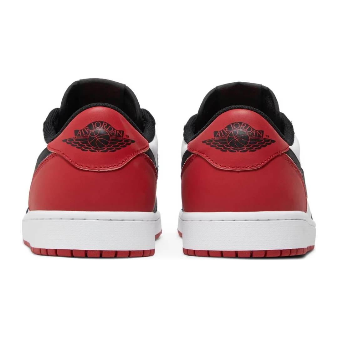 Air Jordan 1 Retro Low OG "Black Toe"